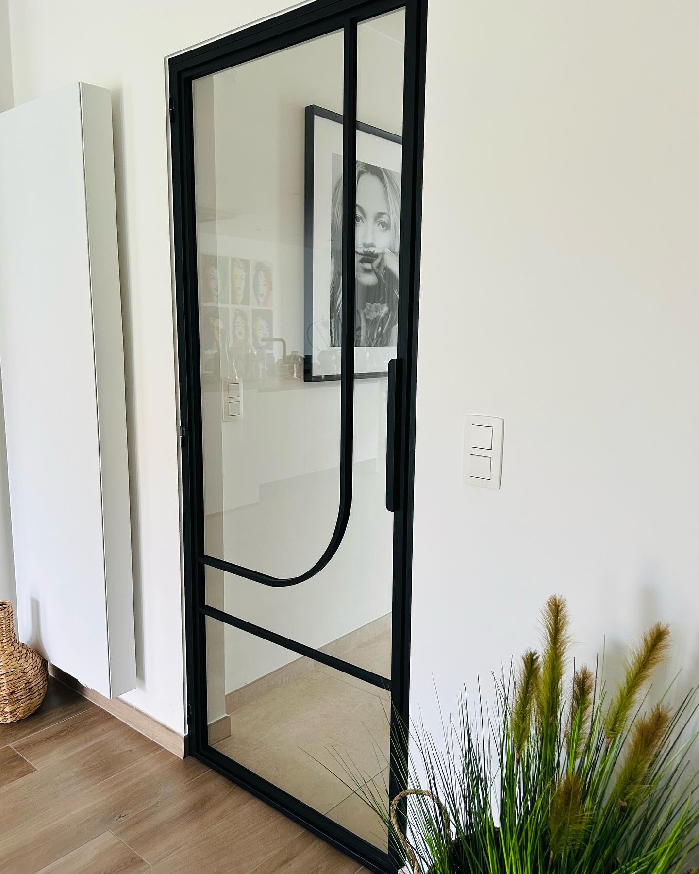 Balustrade en verre - Expert en porte et fenêtre intérieure et extérieure en Wallonie et à Bruxelles en Belgique